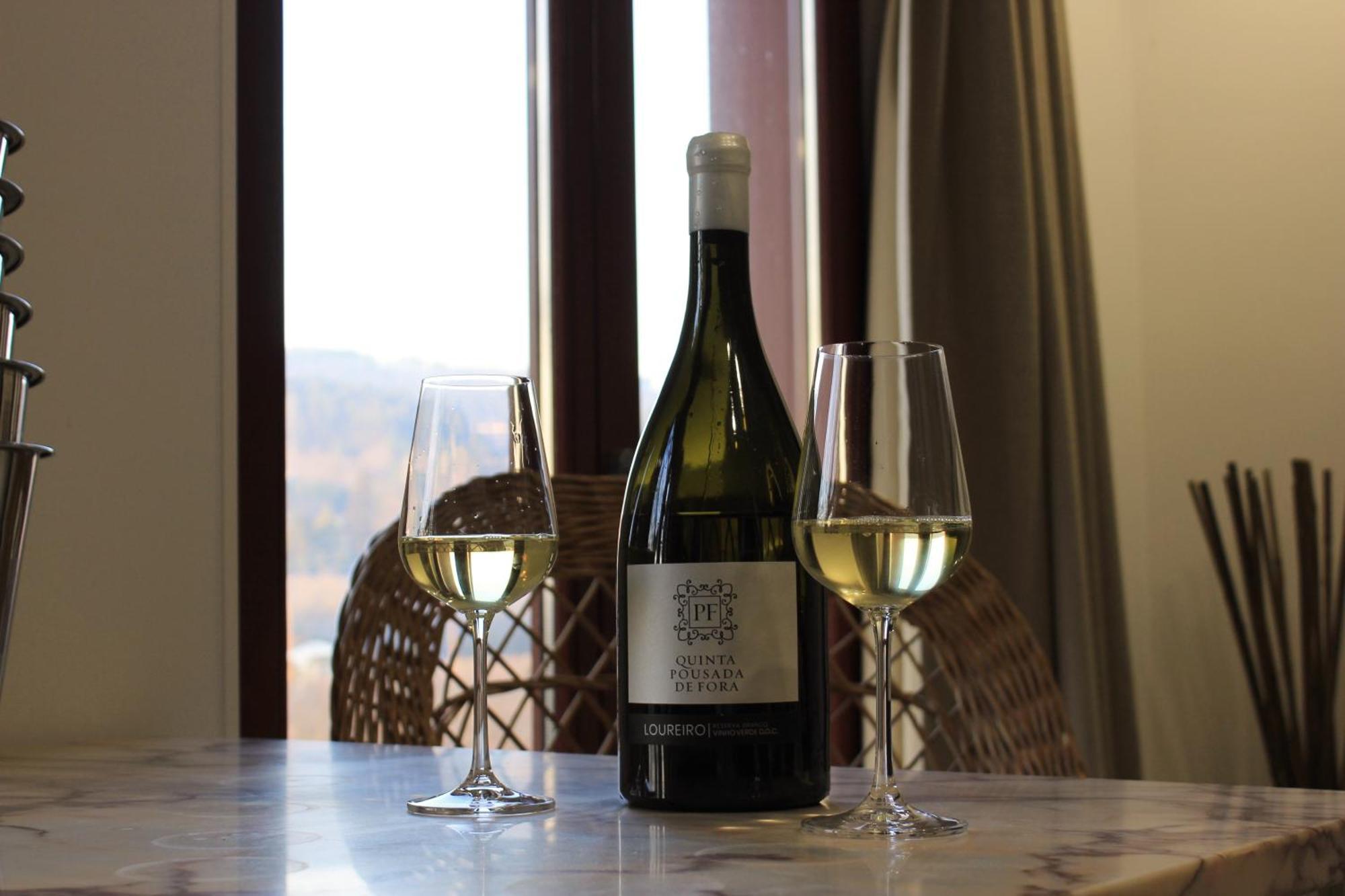 Quinta Pousada De Fora Wines & Tourism Guimarães Esterno foto